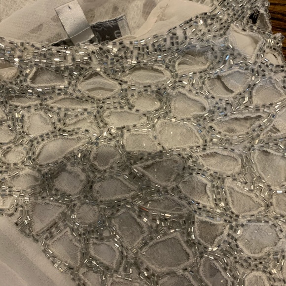 Solitaire Beach Beaded coverup - Picture 7 of 7